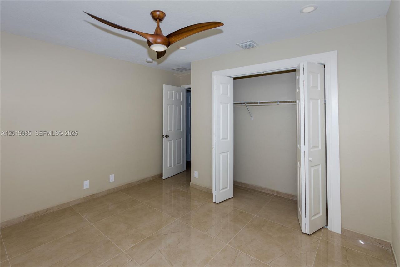 16641 Royal Poinciana Dr, Weston, FL 33326 Photo