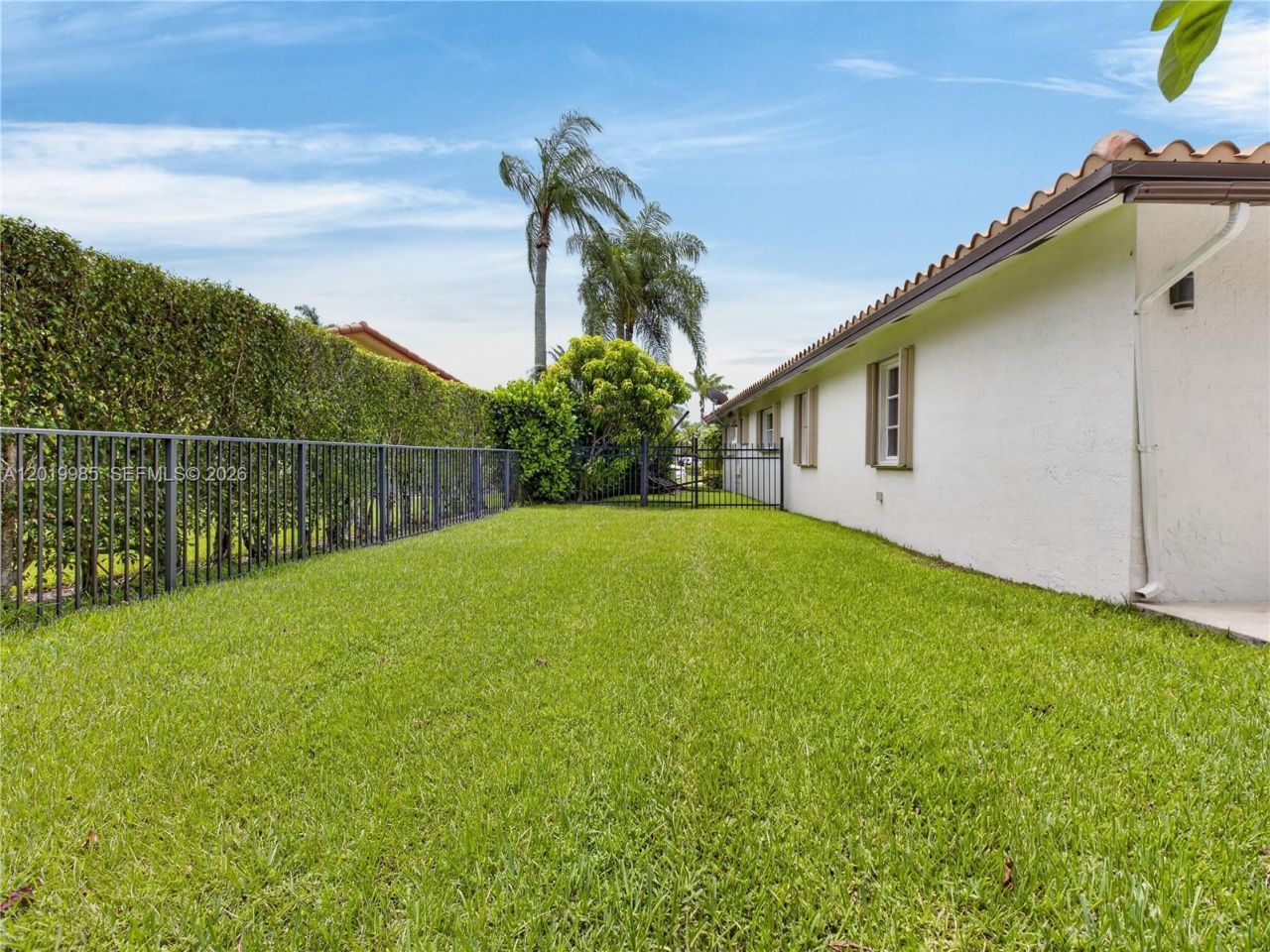 16641 Royal Poinciana Dr, Weston, FL 33326 Photo
