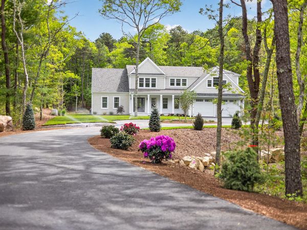153 Oakmont Drive , Cummaquid, MA 02630