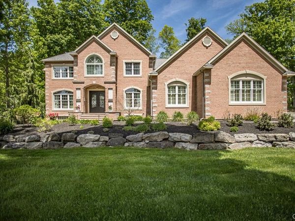 8267 Ashington Drive , Baldwinsville, NY 13027