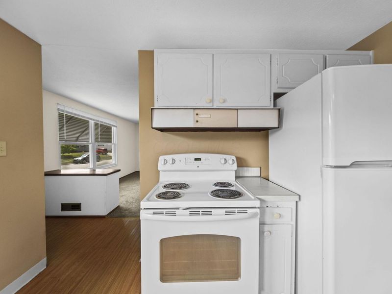 1402 Cardwell Square N, Columbus, OH 43229 Photo 17