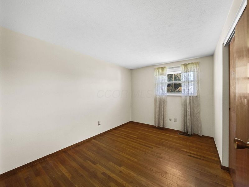 1402 Cardwell Square N, Columbus, OH 43229 Photo 30