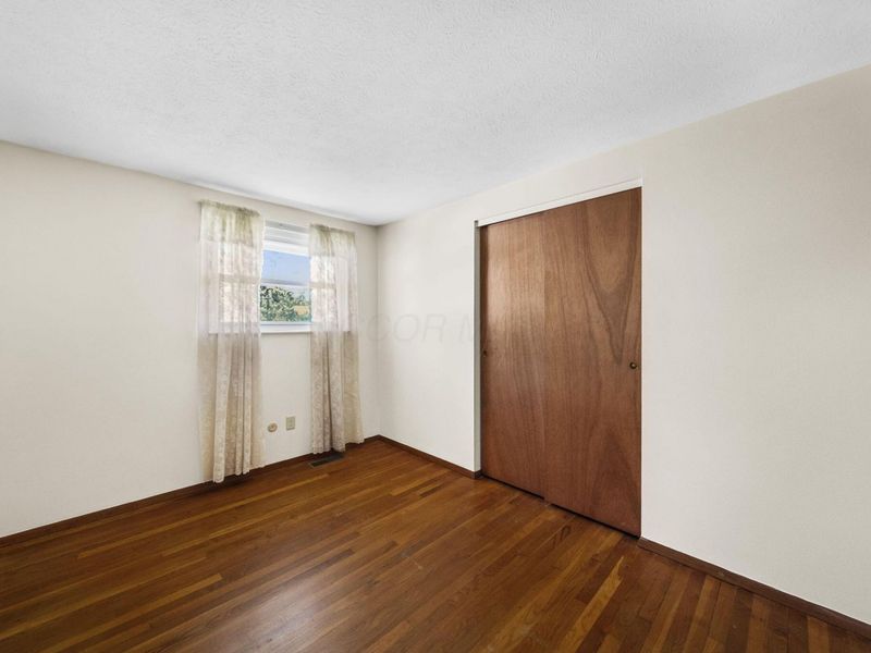 1402 Cardwell Square N, Columbus, OH 43229 Photo 31