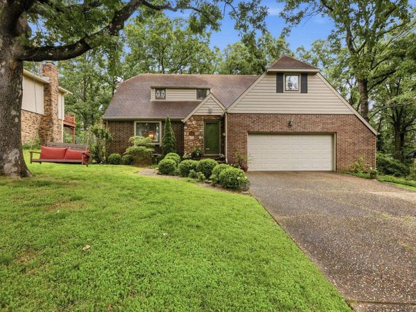2725 Millbrook Road , Little Rock, AR 72227