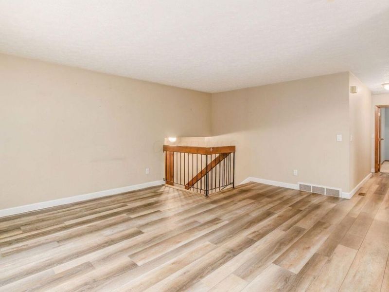 2972 Heatherleaf Way , Columbus, OH 43231 Photo 5