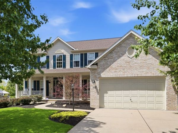 470 Jenny Drive , Gibsonia, PA 15044