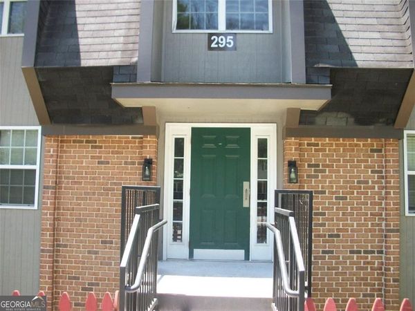 295 Winding River Drive, Unit K, Atlanta, GA 30350