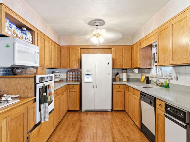 2087 Turnbull Road, Dayton, OH 45431 Photo 6