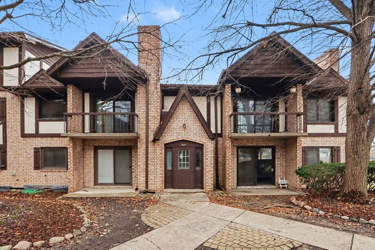 2807 Glenwood Lansing Road , Unit 112, Lynwood, IL 60411 Main Photo