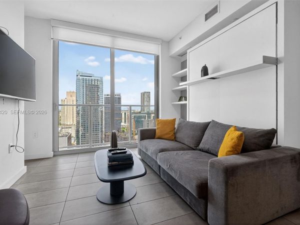 227 NE 2nd St , Unit 2805, Miami, FL 33132