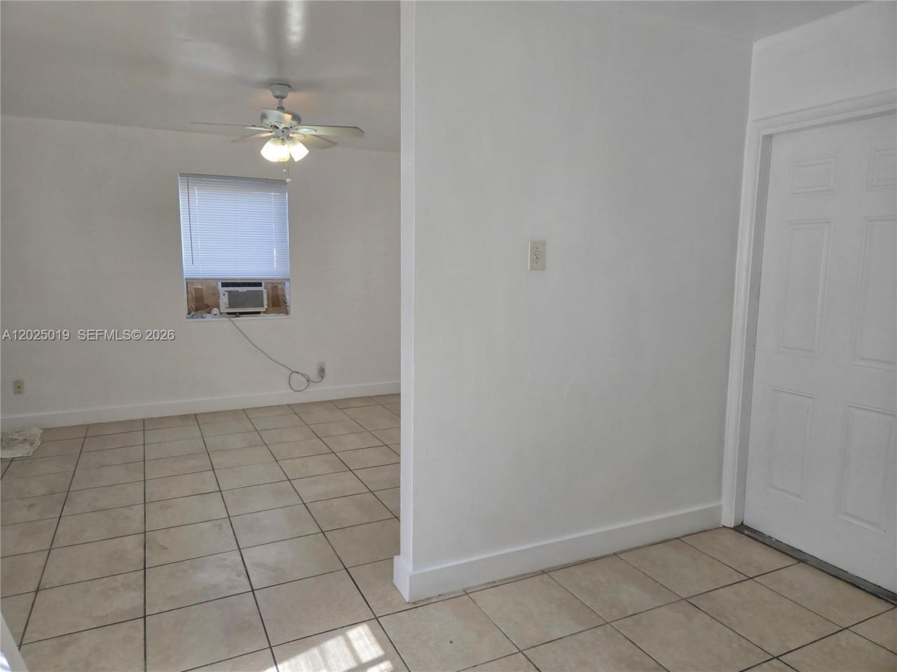 408 NW 8th St , Unit 408, Hallandale Beach, FL 33009 Photo