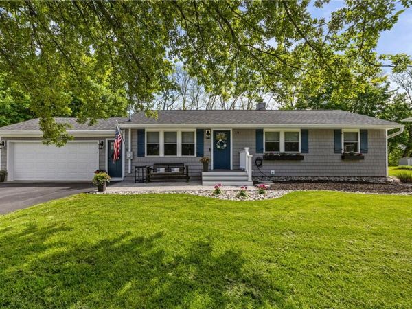 19 Dryer Avenue , Victor, NY 14564