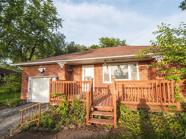 300 Alvarado Avenue , Belle, MO 65013