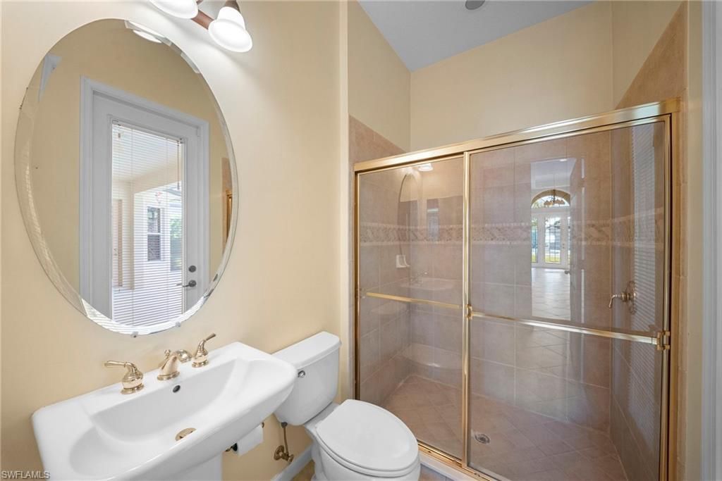 7914 Founders Cir, Naples, FL 34104 Photo