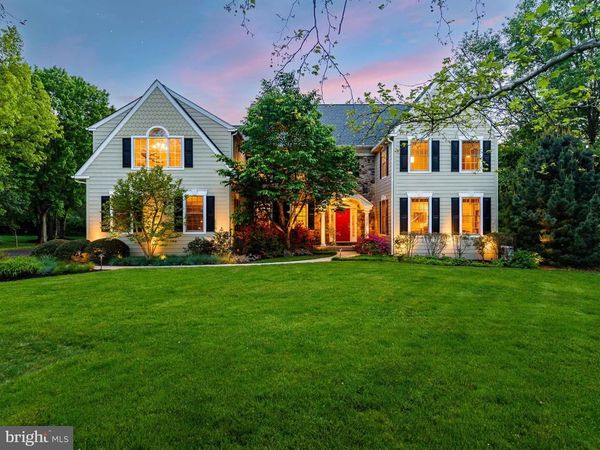 999 N PENN OAK ROAD, AMBLER, PA 19002
