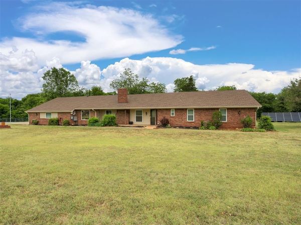 14525 Woodbrier Drive, Piedmont, OK 73078