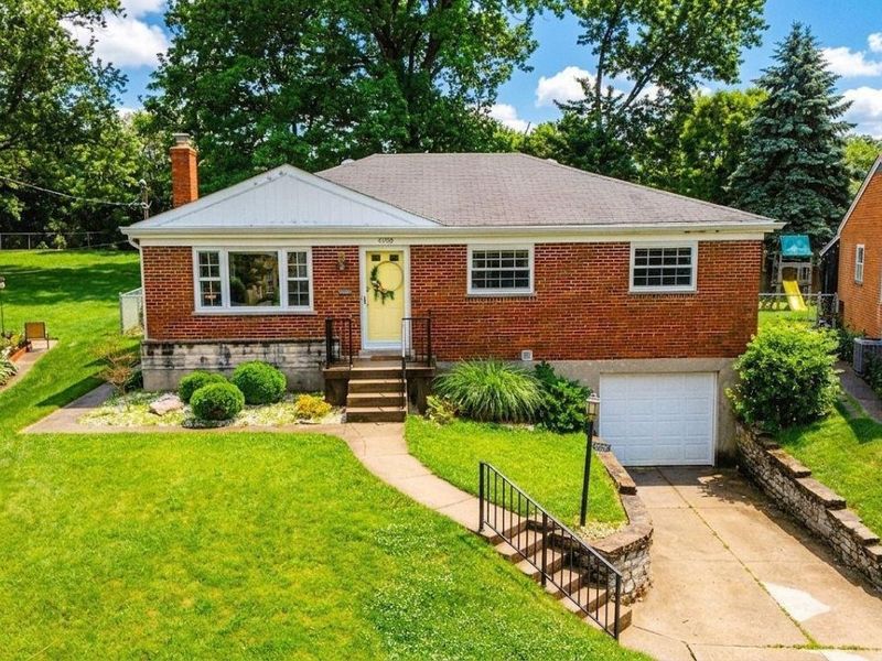 5399 Bonita Drive, Delhi Twp, OH 45238 Photo 3