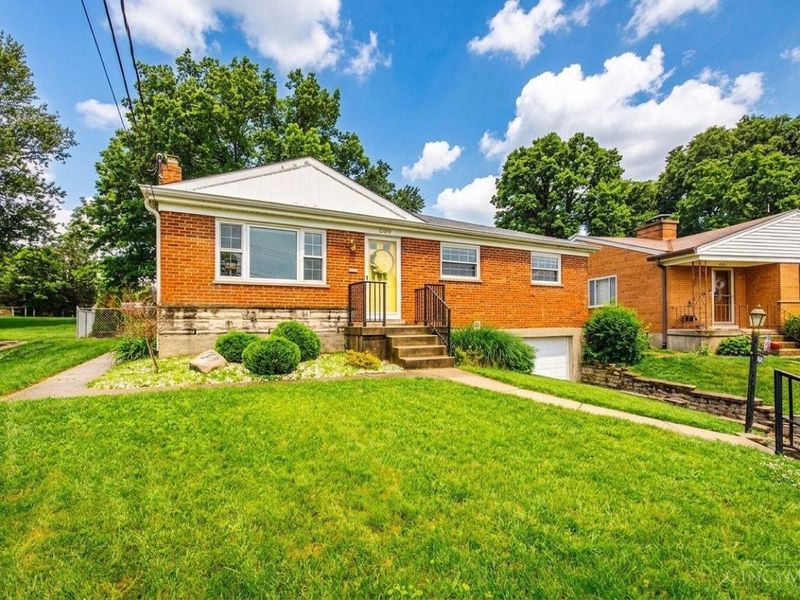 5399 Bonita Drive, Delhi Twp, OH 45238 Photo 4