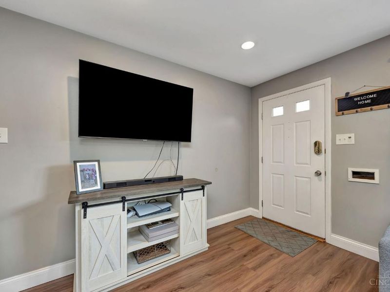 5399 Bonita Drive, Delhi Twp, OH 45238 Photo 8
