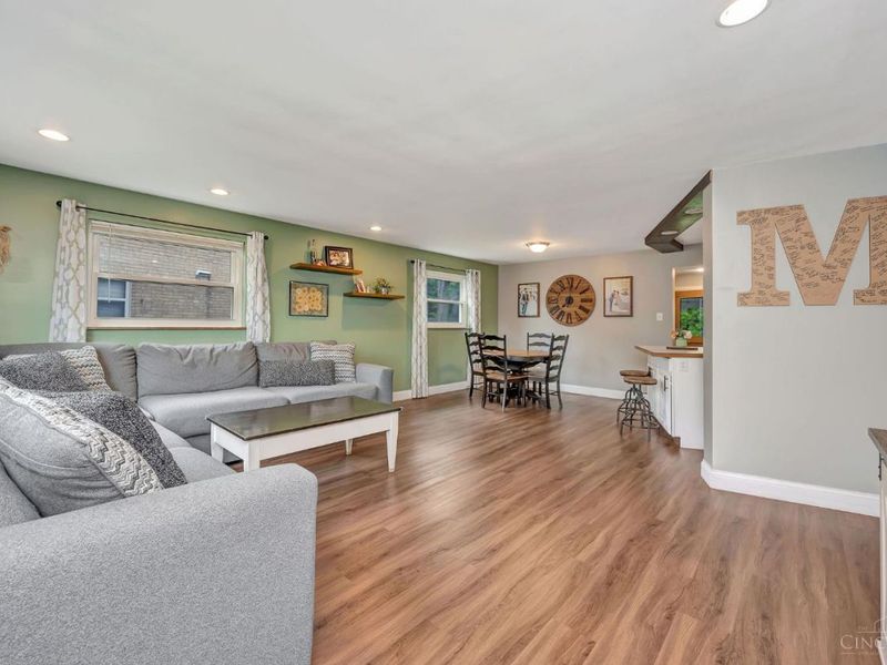 5399 Bonita Drive, Delhi Twp, OH 45238 Photo 9