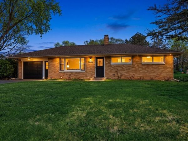 3605 Anne Street, McHenry, IL 60050