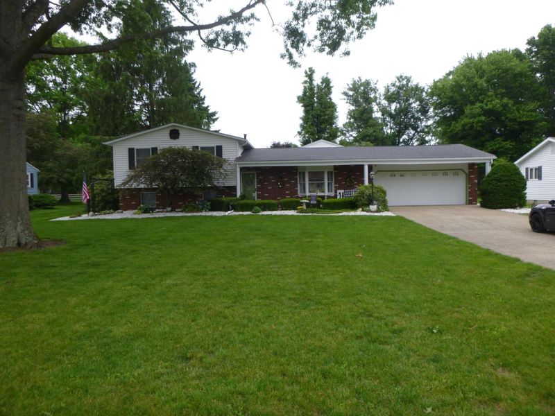 70 Barb Avenue , Heath, OH 43056 Photo 2