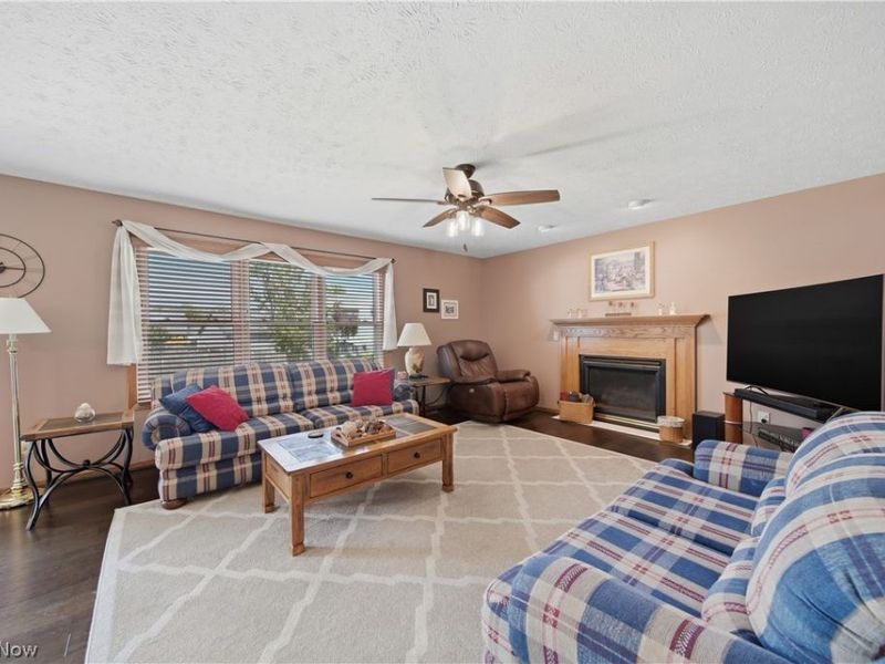 3061 Bucklers Street NW, Uniontown, OH 44685 Photo 12