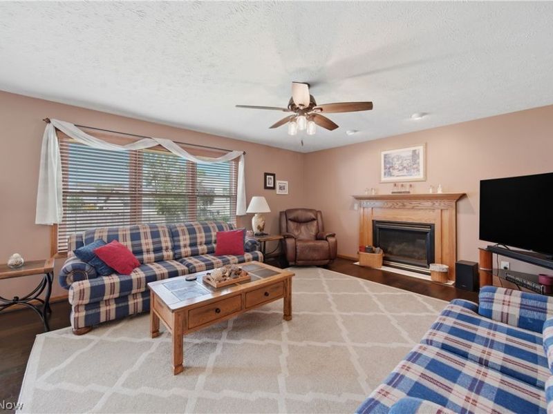 3061 Bucklers Street NW, Uniontown, OH 44685 Photo 14