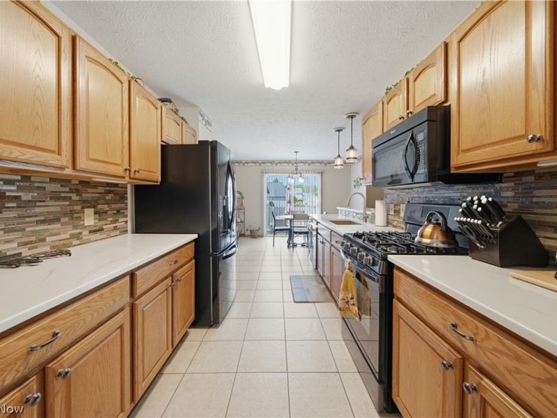 3061 Bucklers Street NW, Uniontown, OH 44685 Photo 6