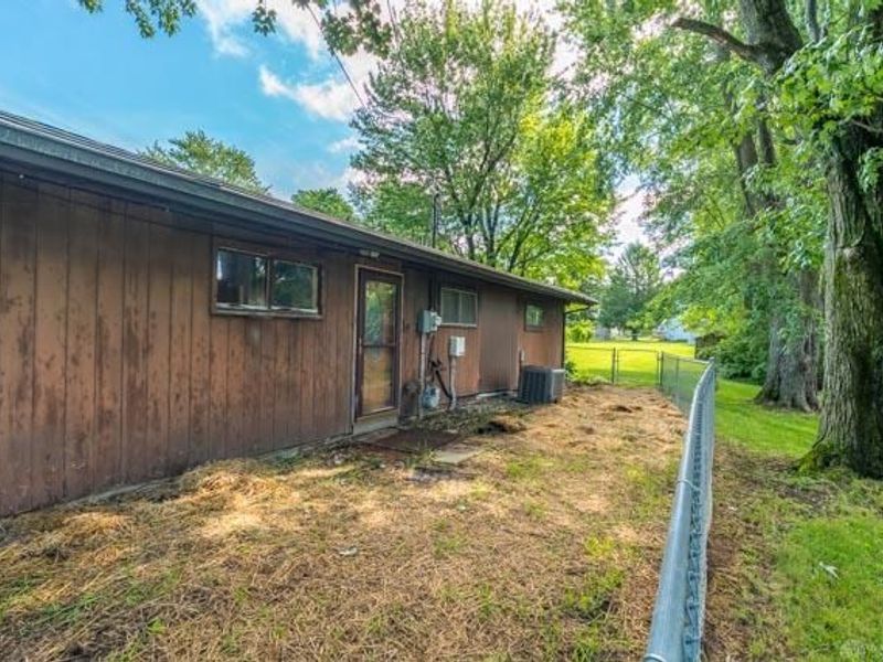 104 S Grant Street, Christiansburg, OH 45389 Photo 21