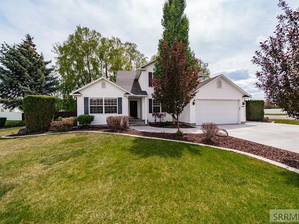 1040 Wheatstone Drive, IDAHO FALLS, ID 83404