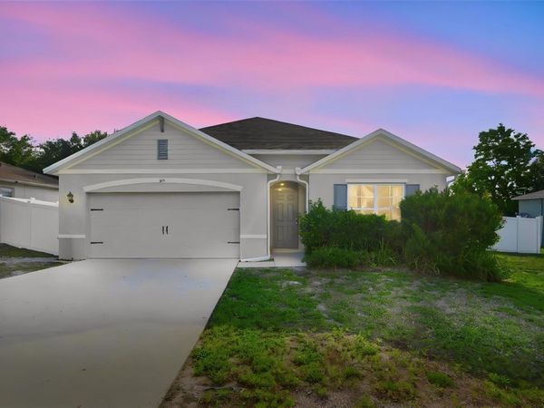 883 FORT SMITH BOULEVARD , DELTONA, FL 32738