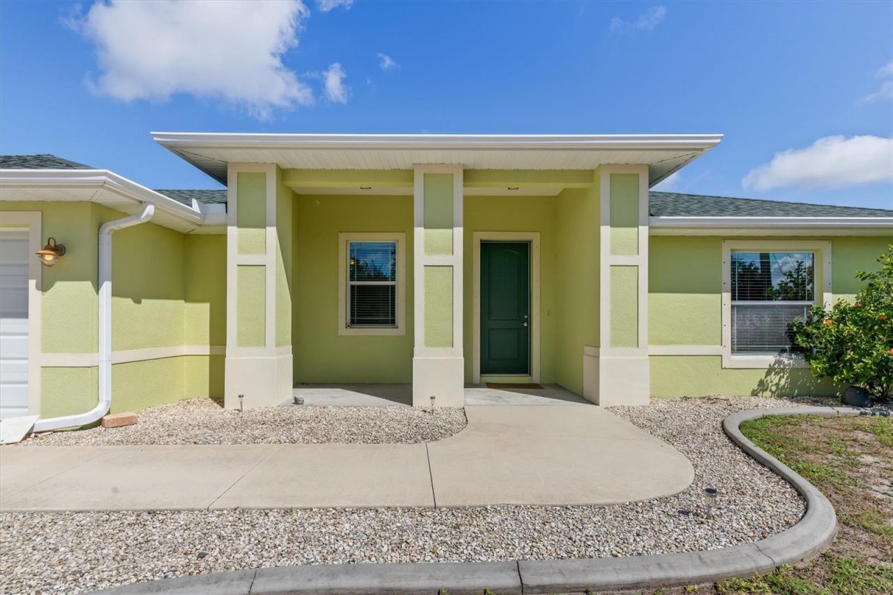 13060 Ridgely Circle , Port Charlotte, FL 33981 Photo