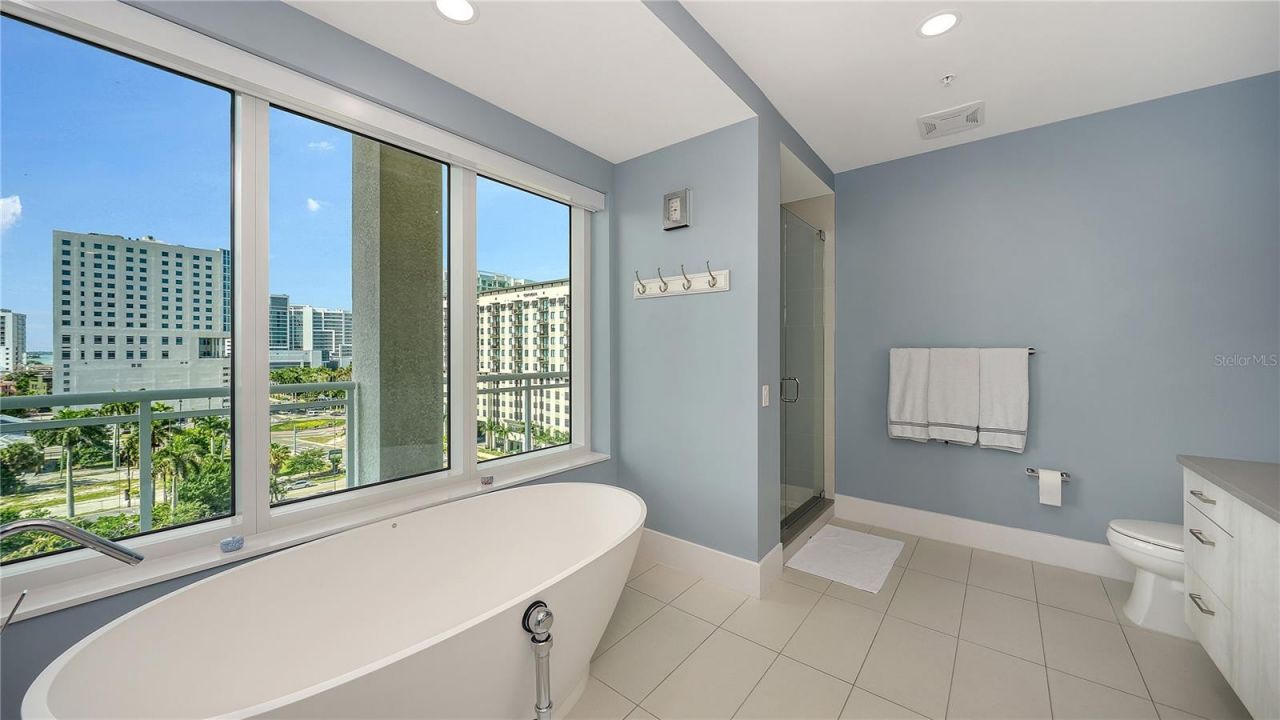 540 N Tamiami Trail, Unit 804, Sarasota, FL 34236 Photo