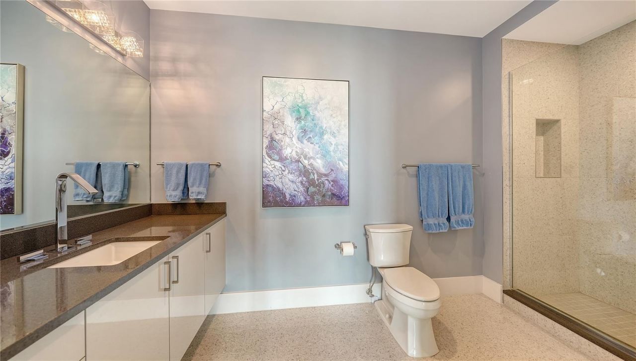 540 N Tamiami Trail, Unit 804, Sarasota, FL 34236 Photo