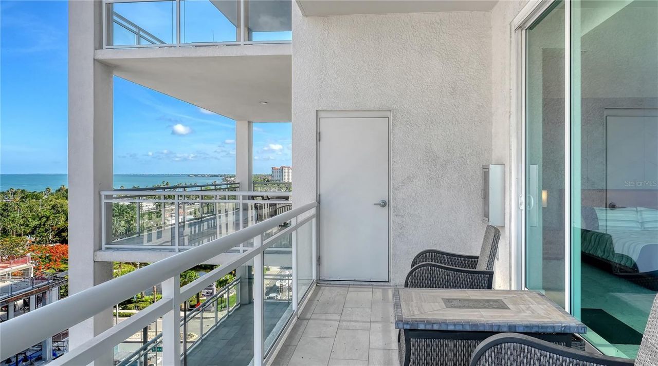 540 N Tamiami Trail, Unit 804, Sarasota, FL 34236 Photo