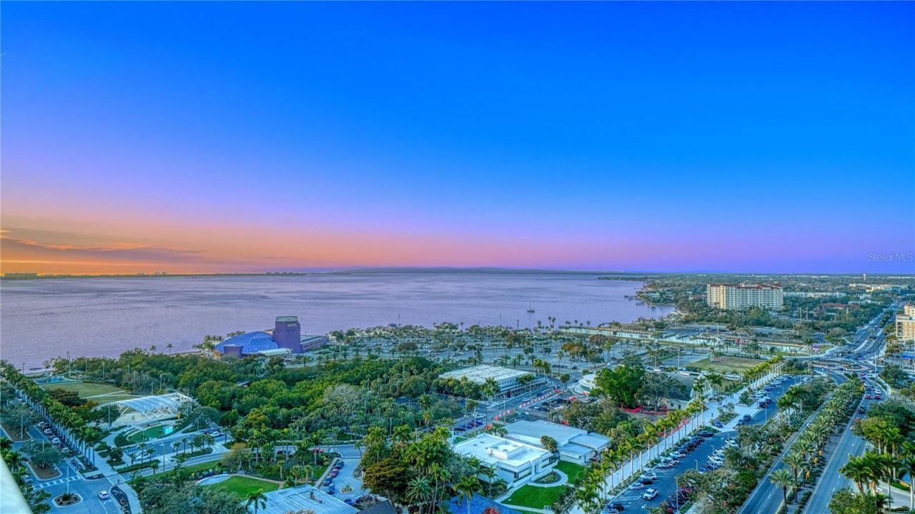 540 N Tamiami Trail, Unit 804, Sarasota, FL 34236 Photo