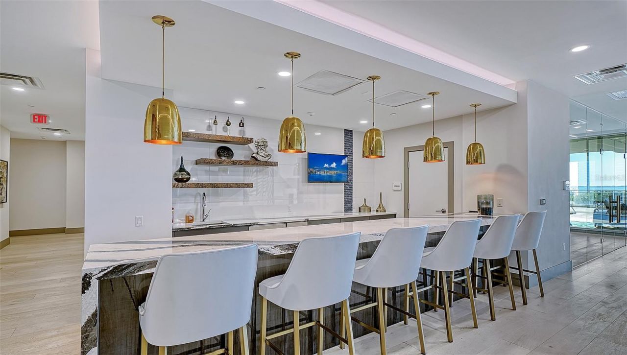 540 N Tamiami Trail, Unit 804, Sarasota, FL 34236 Photo