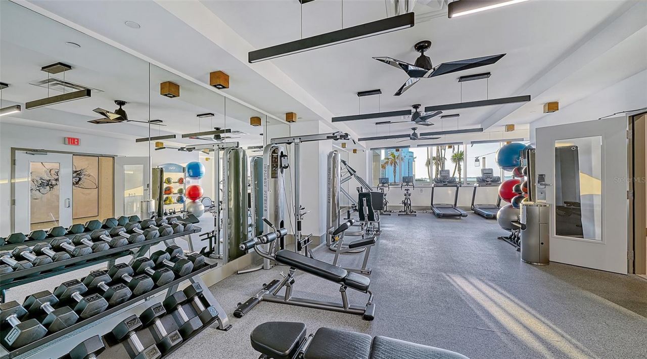 540 N Tamiami Trail, Unit 804, Sarasota, FL 34236 Photo