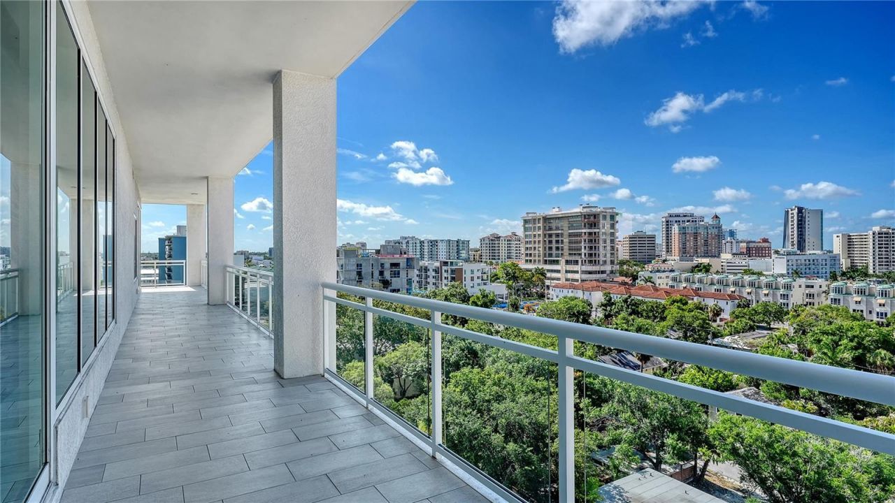 540 N Tamiami Trail, Unit 804, Sarasota, FL 34236 Photo