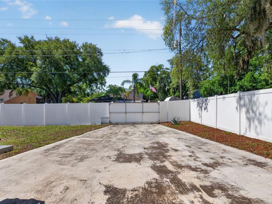 Property Image 57
