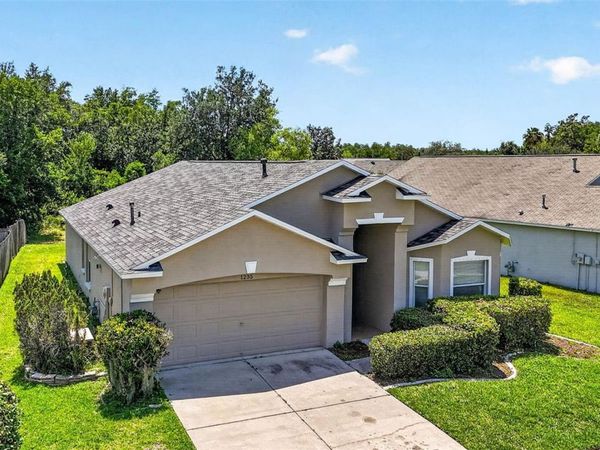 1235 KATAHDIN COURT , WESLEY CHAPEL, FL 33543