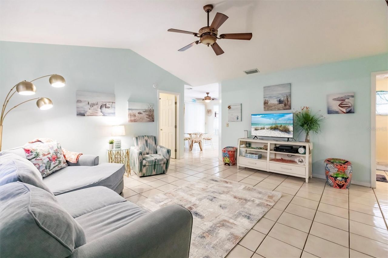 335 Harbor Boulevard , Port Charlotte, FL 33954 Photo