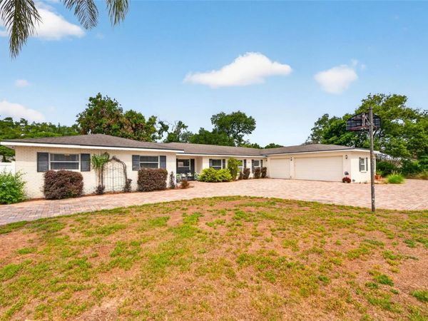 712 S OAKWOOD AVENUE , BRANDON, FL 33511