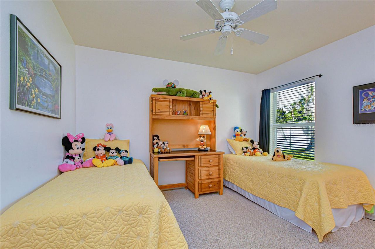 4609 Compass Oaks Drive , Valrico, FL 33596 Photo