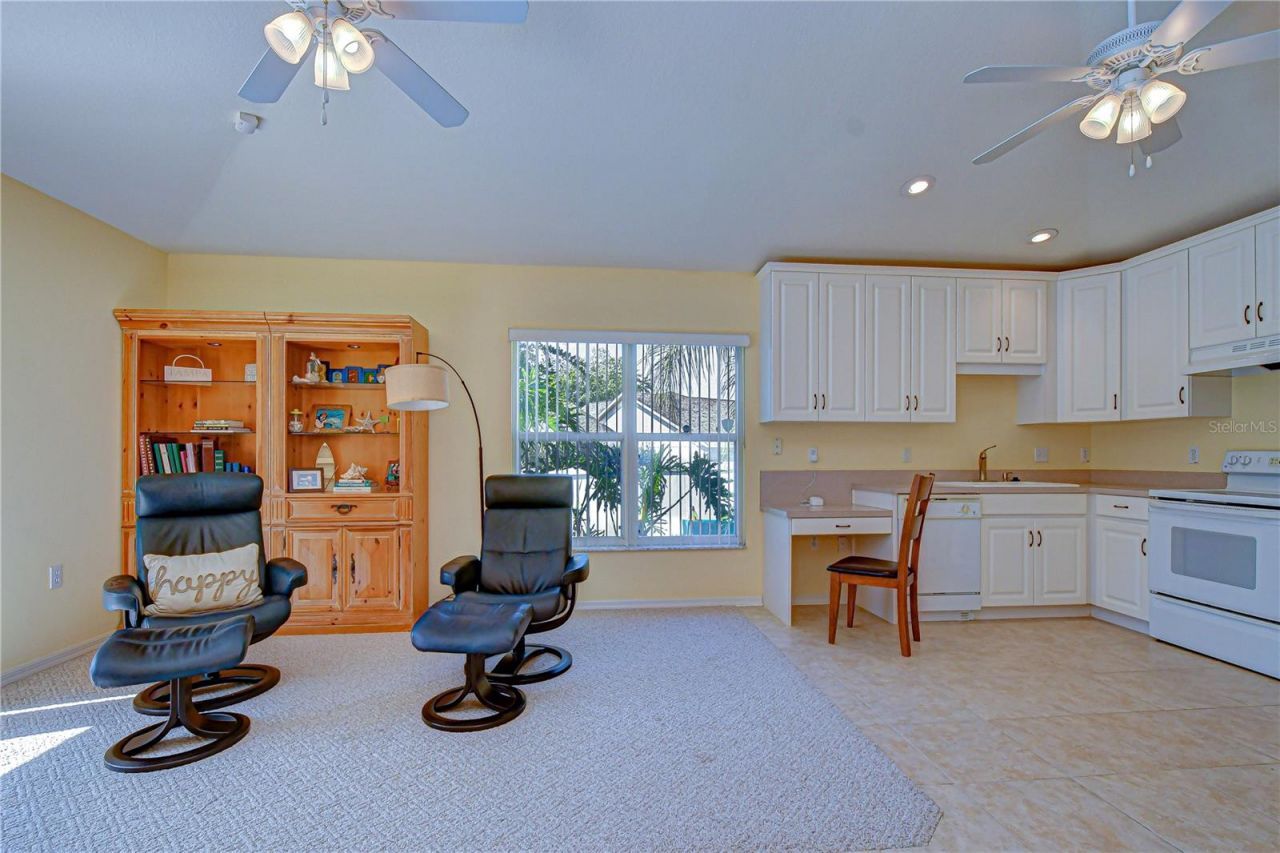 4609 Compass Oaks Drive , Valrico, FL 33596 Photo