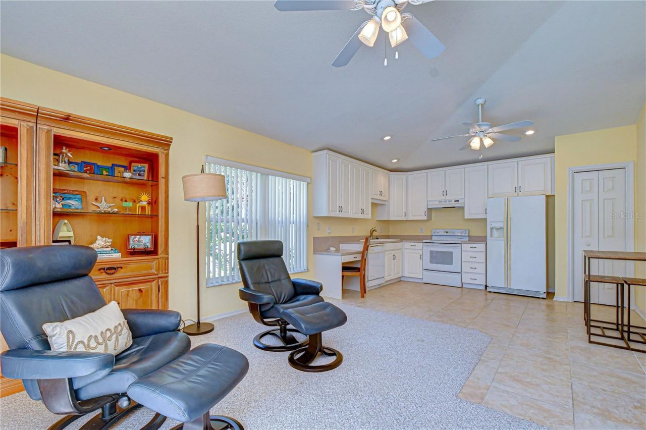 4609 Compass Oaks Drive , Valrico, FL 33596 Photo