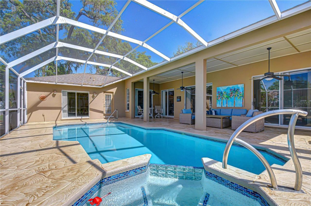 4609 Compass Oaks Drive , Valrico, FL 33596 Photo