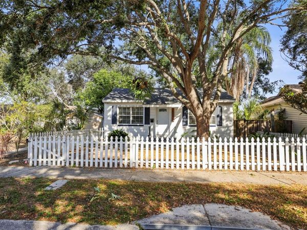 1511 35TH AVENUE N, ST PETERSBURG, FL 33704