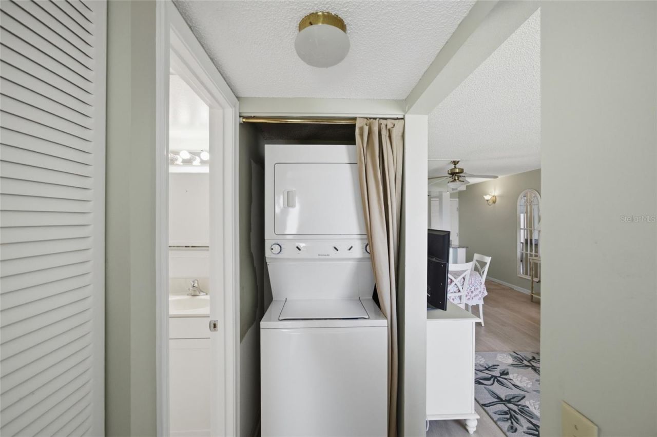 6322 Palma Del Mar Boulevard S, Unit 216, Saint Petersburg, FL 33715 Photo